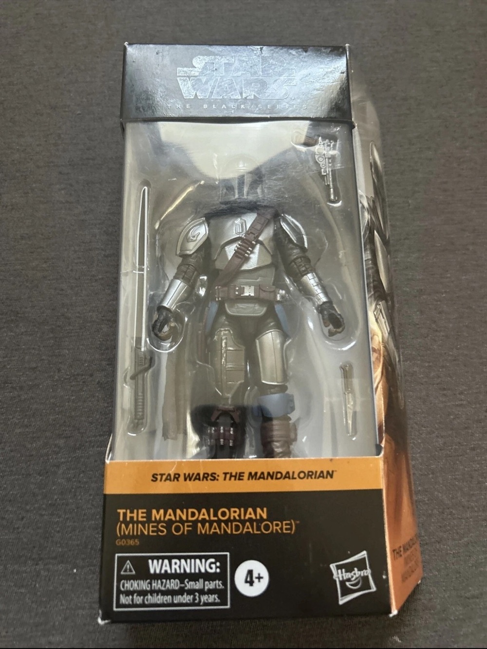 Star Wars Black Series The Mandalorian Mines of Mandalore w/ Darksaber 6" Figure